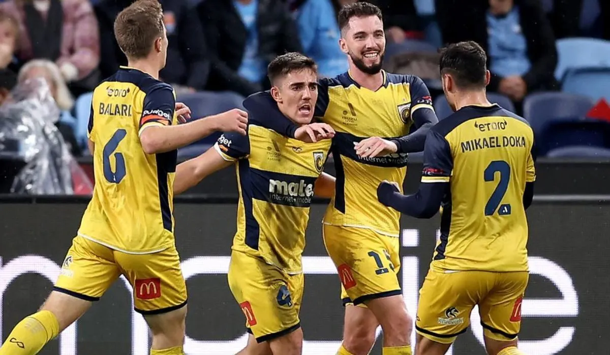 ai-la-nguoi-quan-ly-moi-cua-central-coast-mariners-0