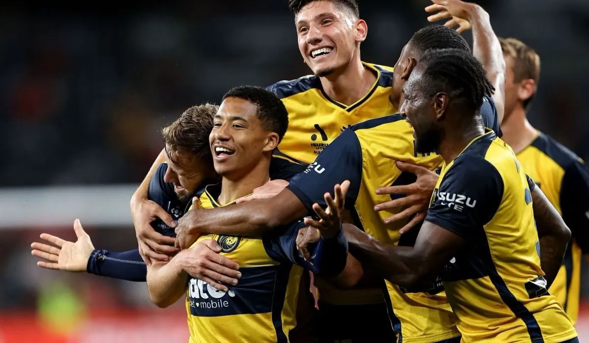 dien-bien-chinh-central-coast-mariners-gap-sydney-fc-0