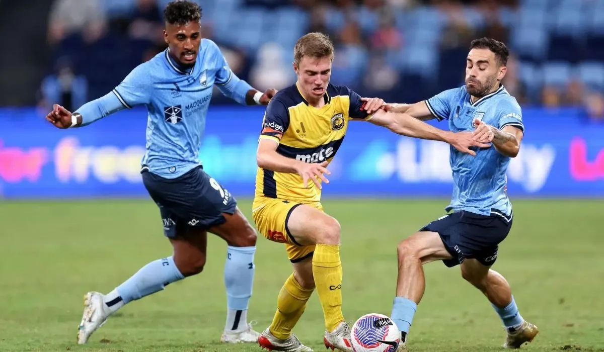 dien-bien-chinh-sydney-fc-gap-central-coast-mariners-0